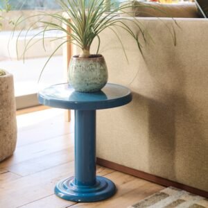 Owen Side Table::Alder-Gloss::hover